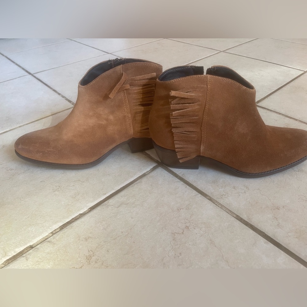 New Geneve boots
